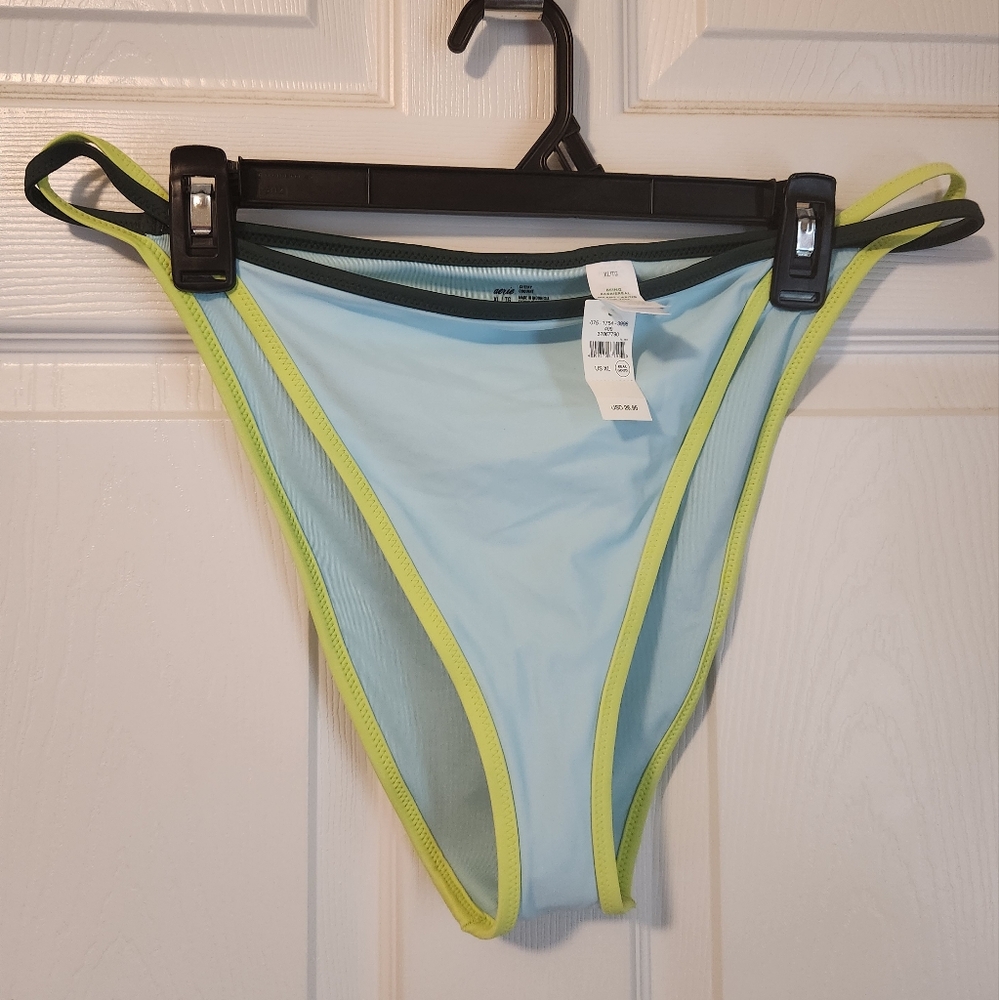 AERIE SWIMWEAR SZ XL, NWT